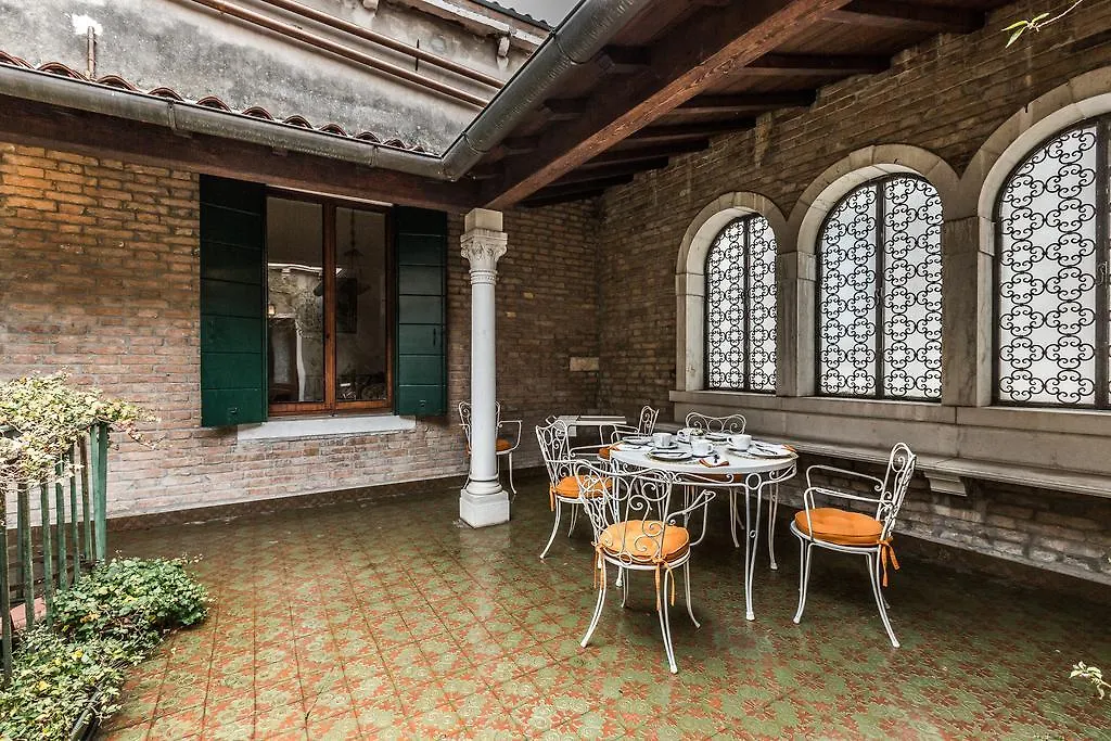 Ca' Affresco 2 Apartment Venice