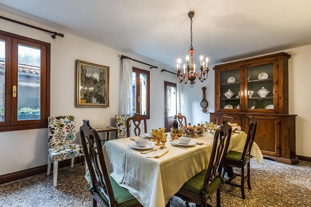 Ca' Affresco 2 Apartment Venice